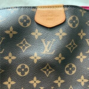 Louis Vuitton Graceful MM Bag